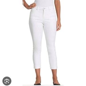 Jessica Simpson Relaxed Skinny Cropped White Jeans Sz 6/28